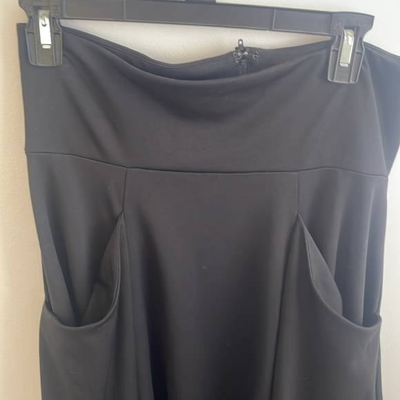 2 skirts-Collectif skirt size L UK 14 and Potter’s Pot paper bag skirt size L - Picture 2 of 7